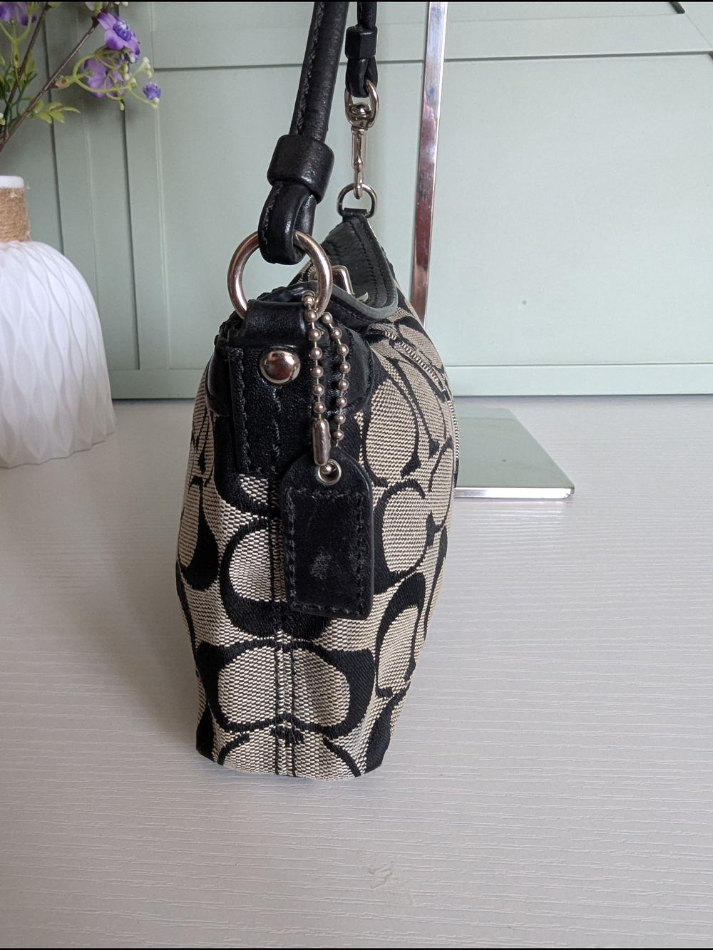 Coach Vintage Signature Turnlock Canvas Monogram Wristlet - Picture 5 of 9